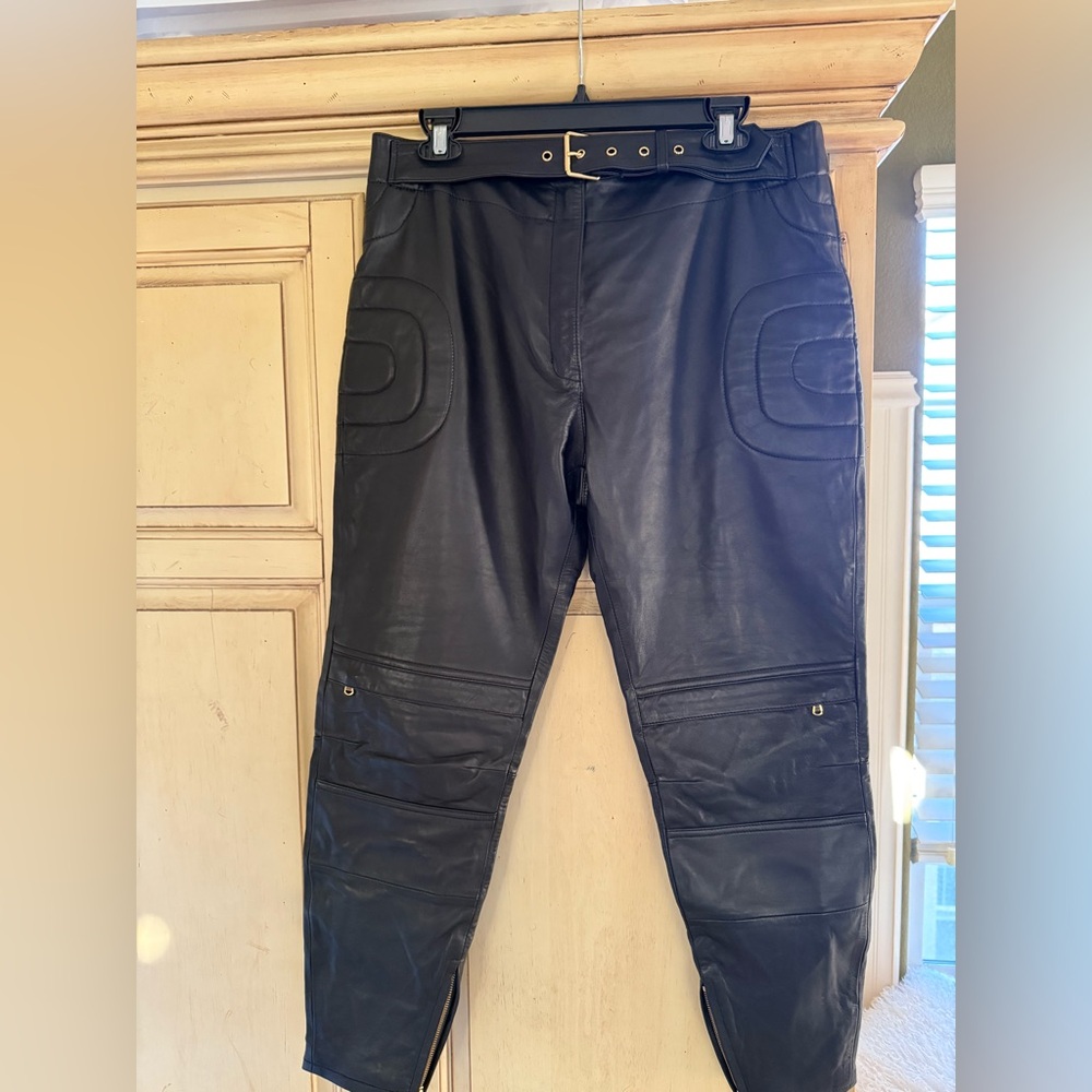 H&MOSCHINO leather pants size 42 never worn